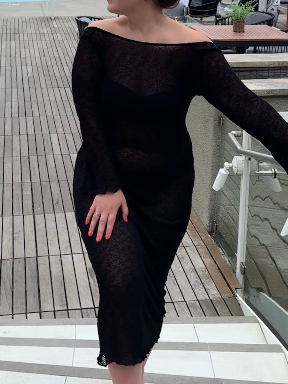 H&M Black Long Sleeve Scoop-Back Lace beach cover up